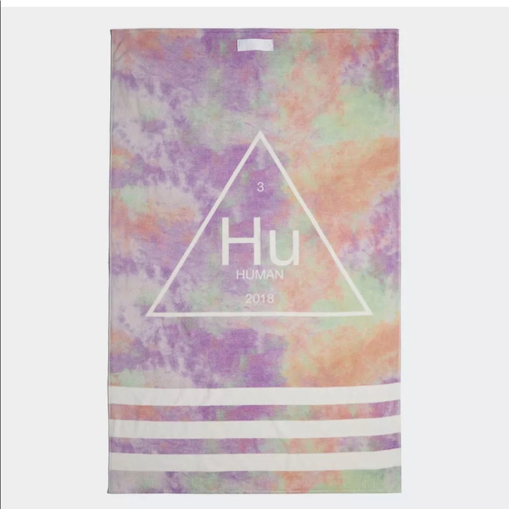 ADIDAS PHARRELL WILLIAMS HU HOLI BEACH TOWEL